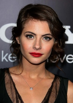 Oliver Queen's Speedy Sister Is Cast: Willa Holland Joins Arrow